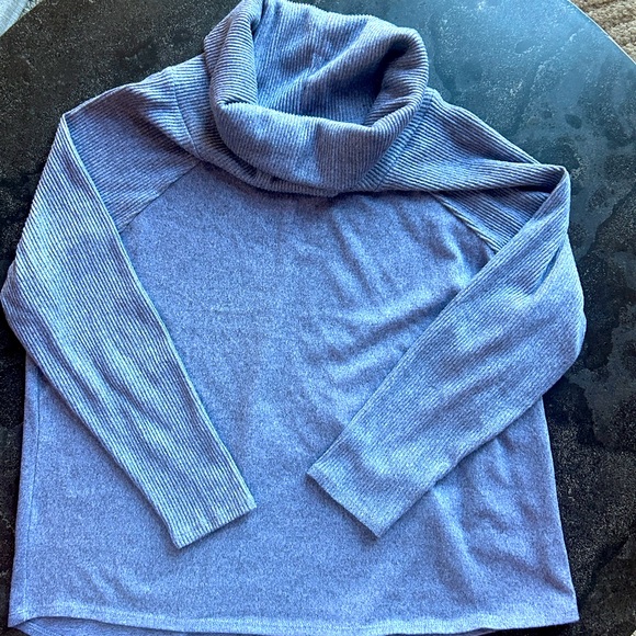 Super Soft Cowl Neck Sweater - Size 1X - Picture 3 of 8